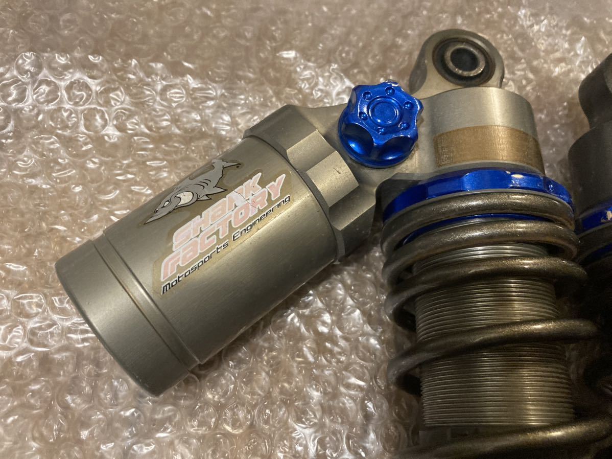 ☆シグナスx用 シャークファクトリー製 K1リアサス☆ Partyup マルチ杯