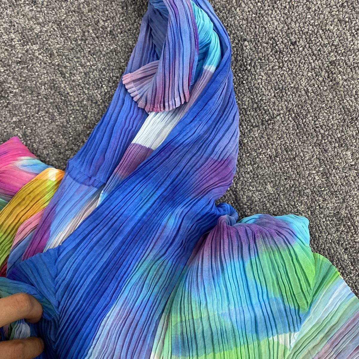 PLEATS PLEASE プリーツプリーズ プリーツプリーズのグレー 波模様