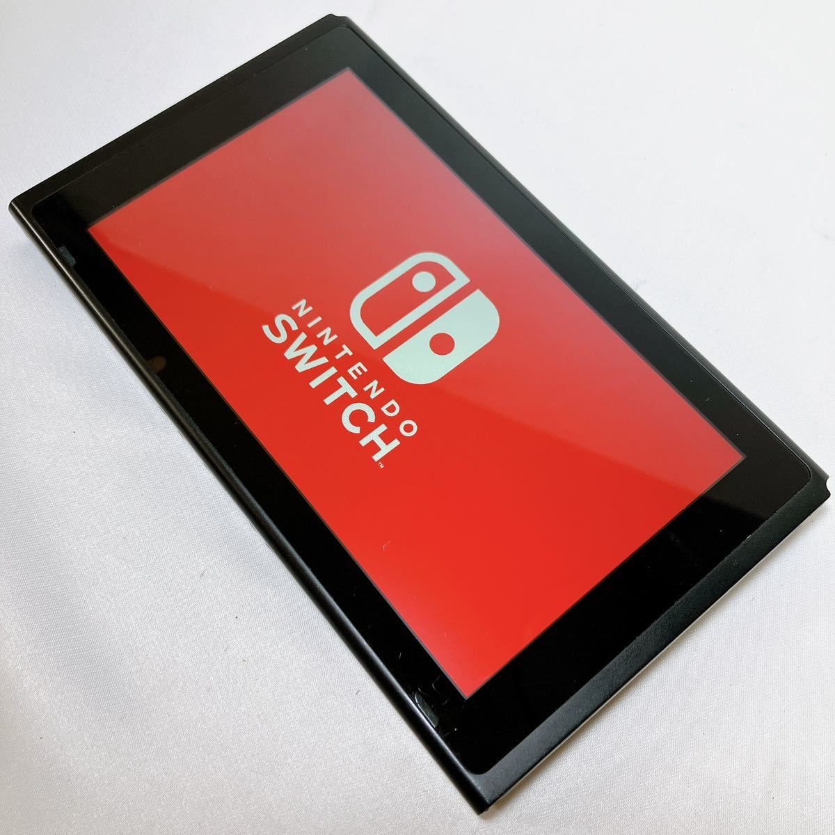 s0408 旧型 Nintendo Switch 本体のみ s0408 旧型 Nintendo Switch
