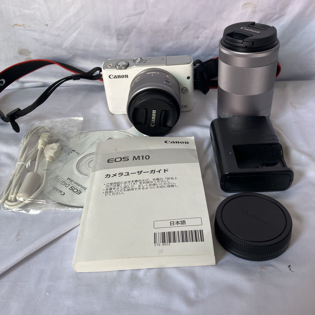 1円スタート！】☆極美品☆Canon キャノン EOS Kiss M レンズキット