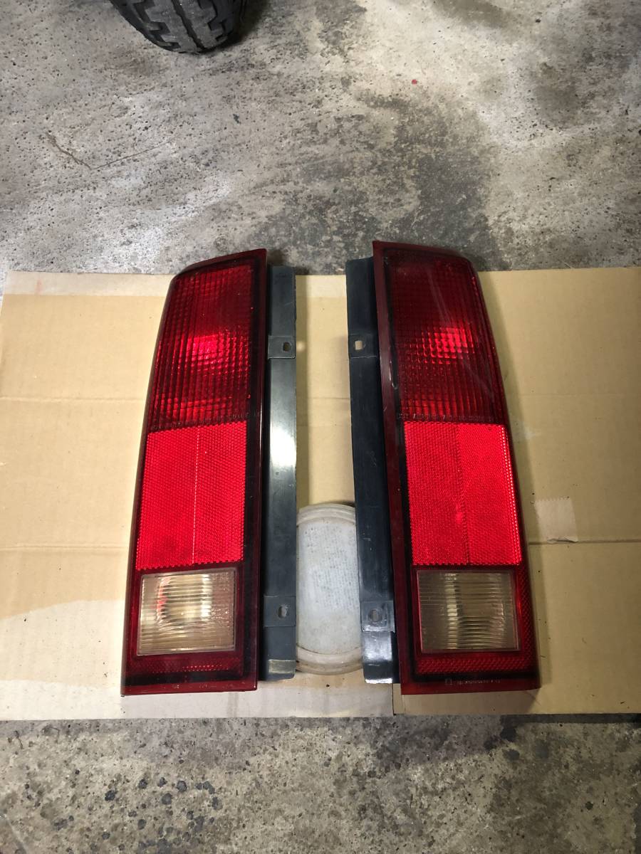 シボレーアストロ 84年～94年 リアテールランプ 左右 シボレーアストロ
