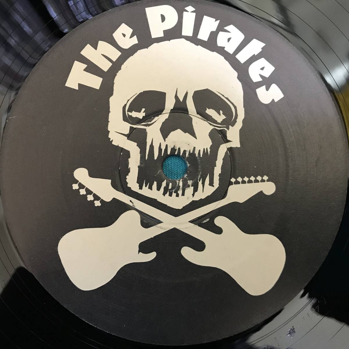 Their Pirates The Out Of Skulls – Vinyl .com Music (LP, Album), 0