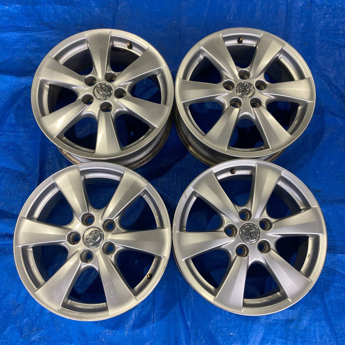 トヨタ エスティマ純正アルミ 17×7J 114.3 5H +50 1台分4本