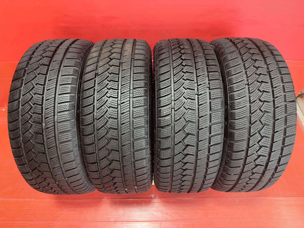 215/45R17 (91H) HIFLY Win-Turi 215-45-17 スタッドレス　2021年製　バリ山　4本セット