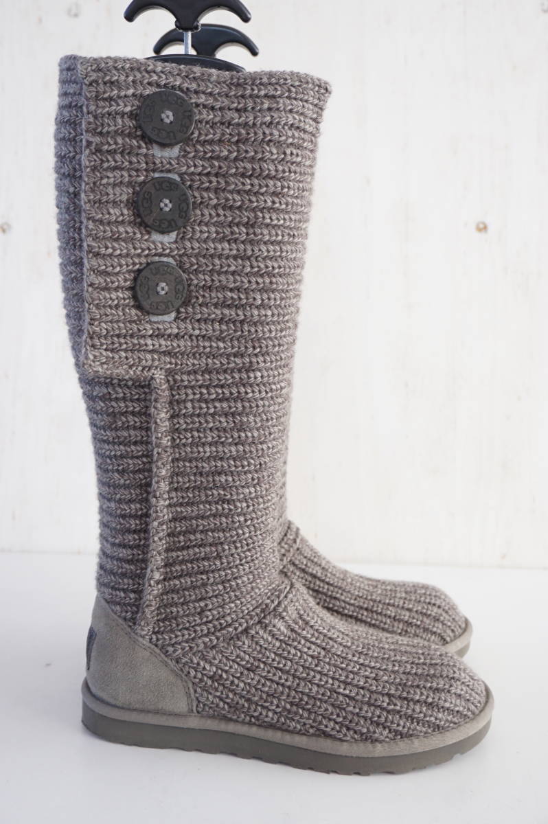 最安値，品質保証 UGG/アグ 8/25ｃｍ ムートン ブーツ/シューズ/靴 クラシック カーディ/CLASSIC CARDY 5819 グレー/灰(US8)｜売買されたオークション情報、yahooの商品情報をアーカイブ公開 - オークファン 女性用