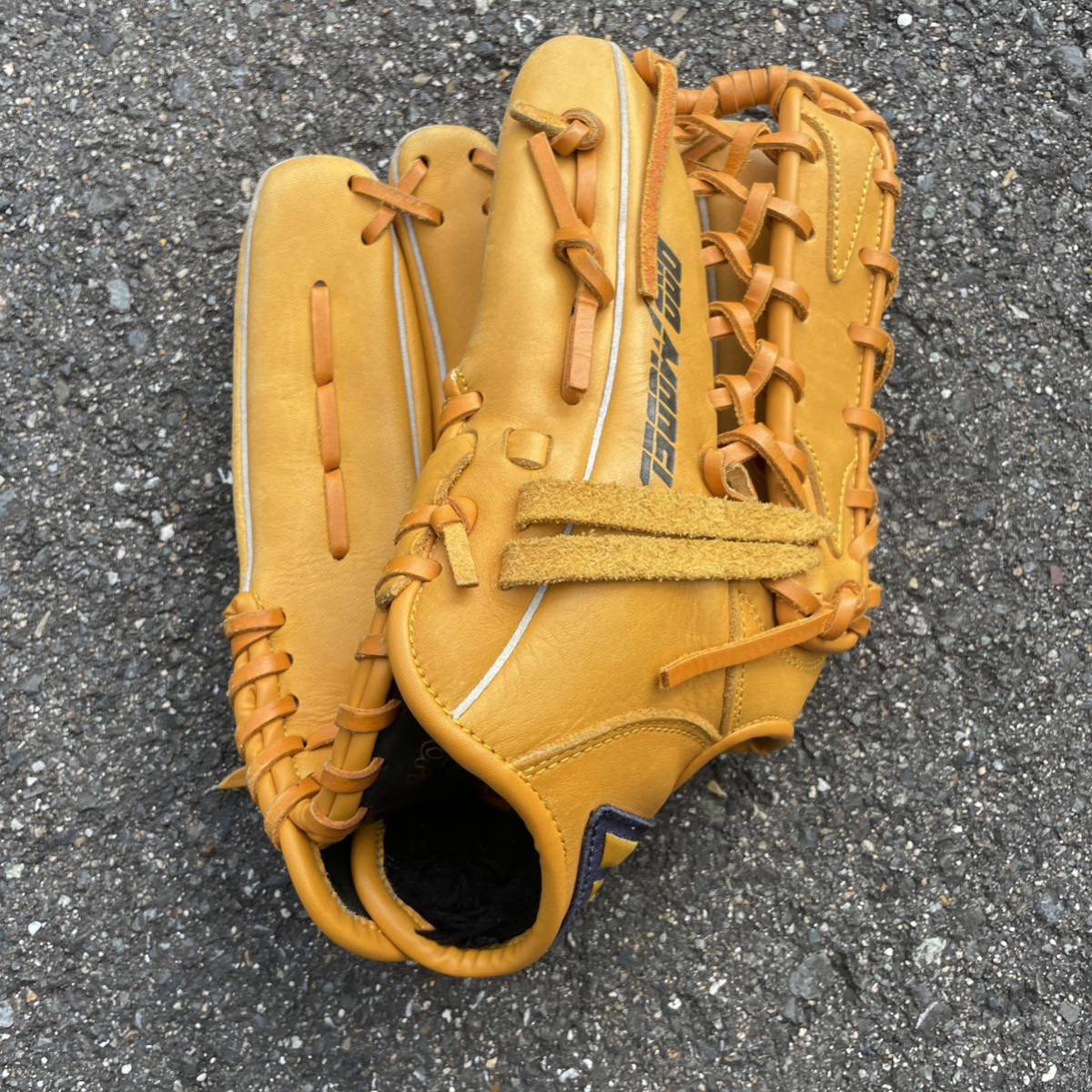 プロ支給品 実使用 ビックM ミズノプロ 投手 Mマーク ミズノ 硬式用