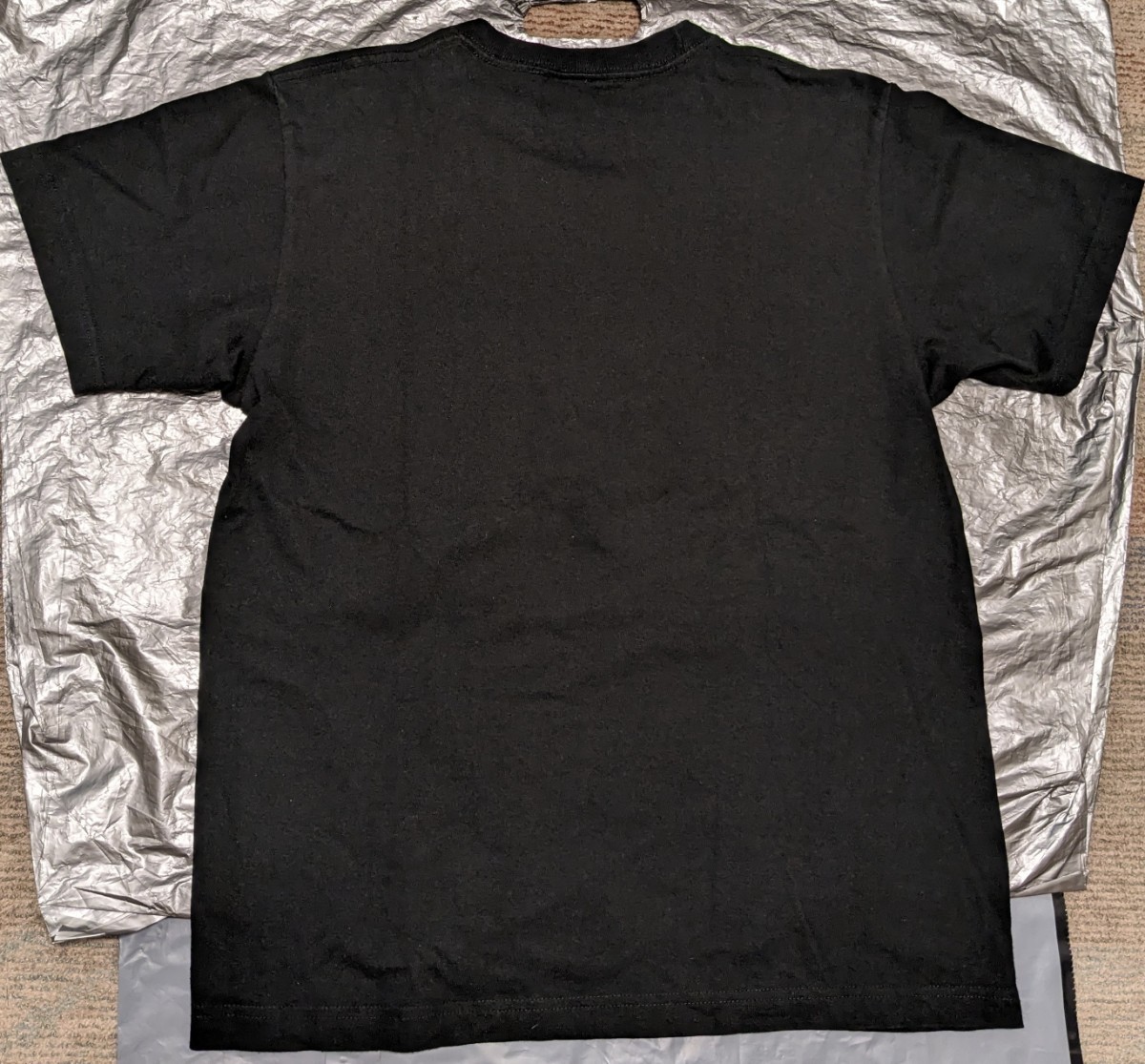 ジョジョの奇妙な冒険 ジョジョ展 イギー Tシャツ L 荒木飛呂彦原画展