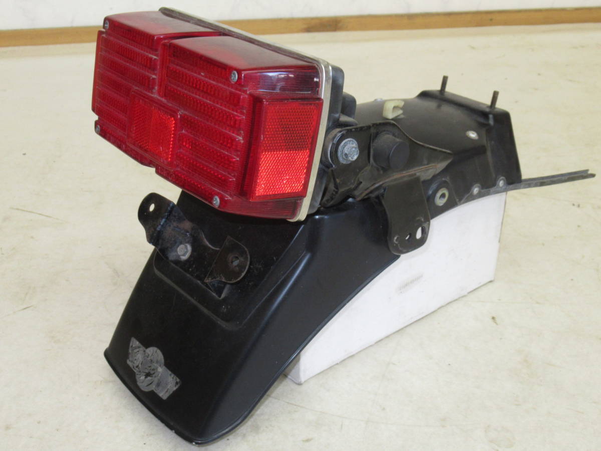 全国送料無料！ホンダCB750F(RC04)純正リアフェンダー＋テールランプセット中古品 STANLEY HM-25RC-K FBモデル外し ブレーキランプ