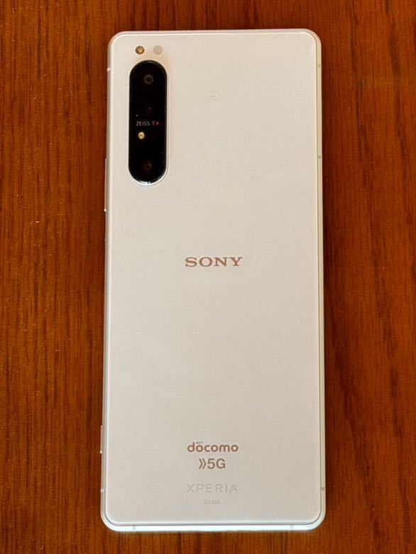 Xperia1 docomo 画面美品