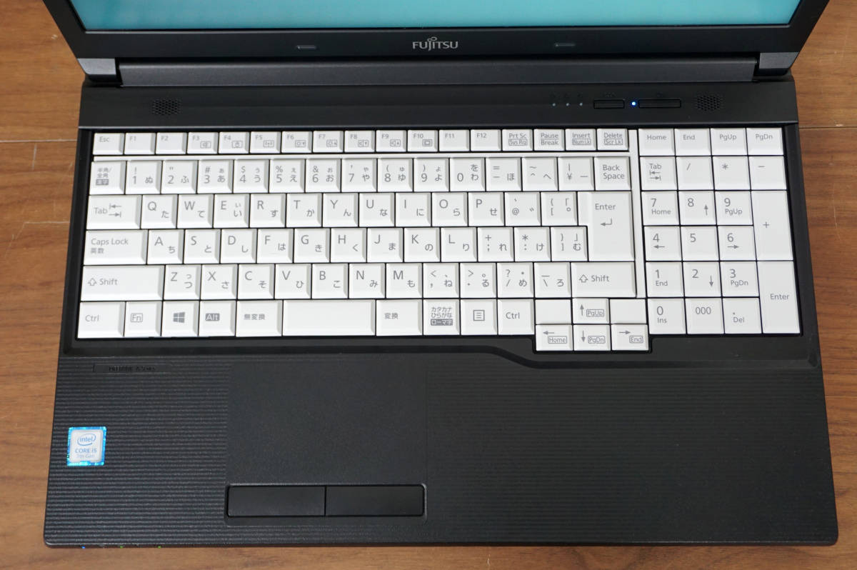 富士通 LIFEBOOK A577⁄RX i5 8G SSD office