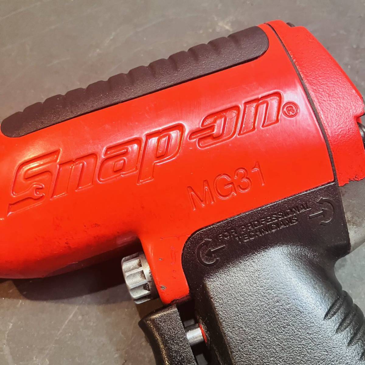 Snap-on スナップオン 3/8 エアーインパクトレンチ マグネシウムケース