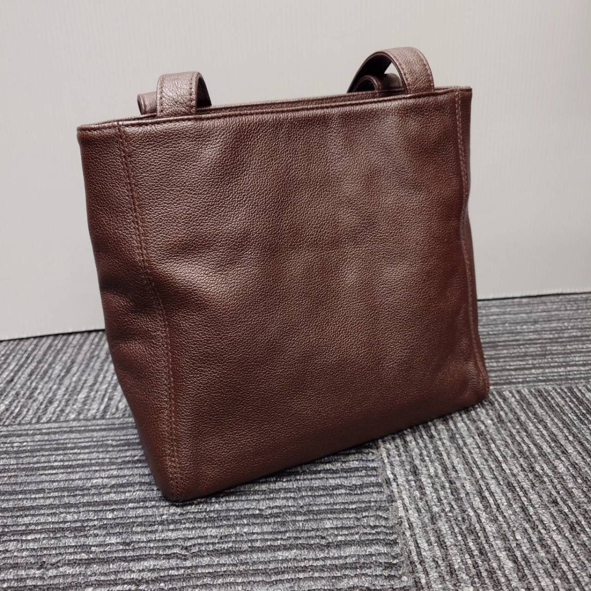 1円～ 未使用 シャネル CHANEL キャビアスキン レザー 革 トートバッグ 