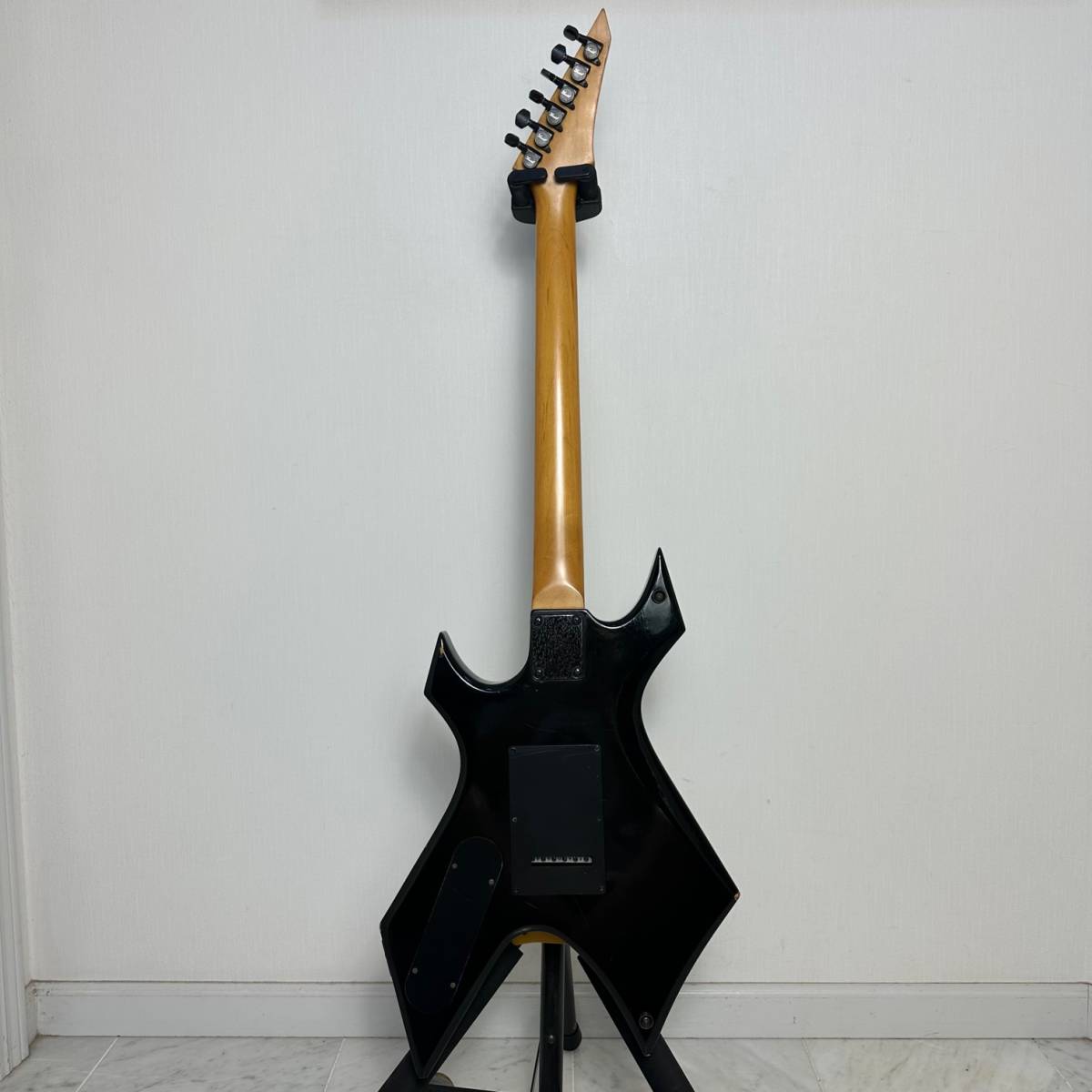 サミック Yahoo!オークション Samick ワーロックタイプ エレキ