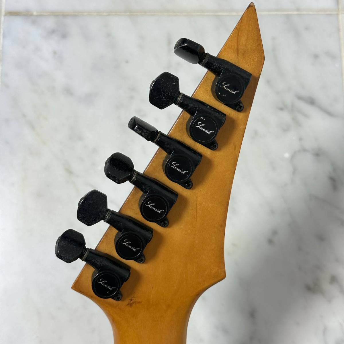 サミック Yahoo!オークション Samick ワーロックタイプ エレキ