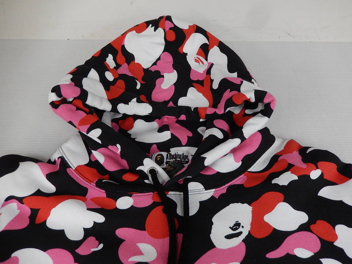 トップス A BATHING APE アベイシングエイプ ×VOGUE ヴォウグ プリント 