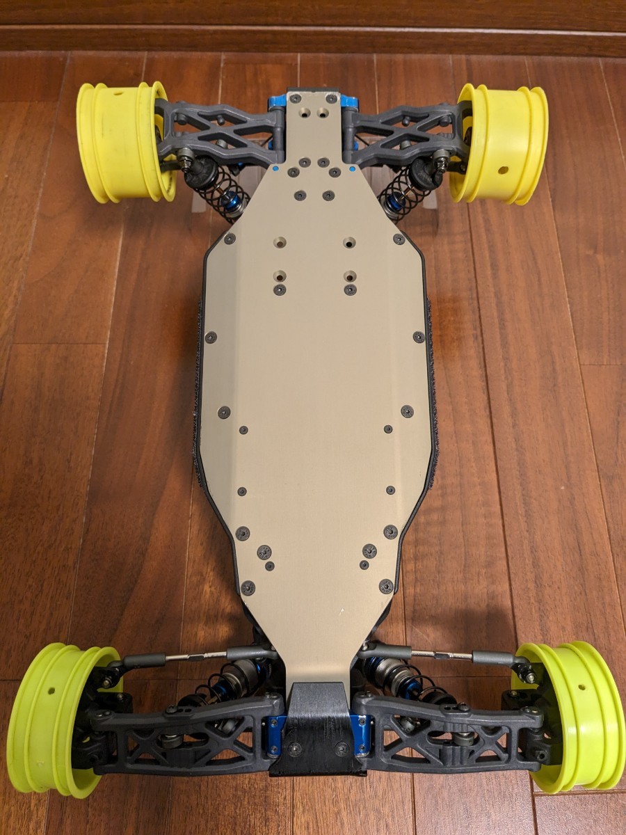 ASSOCIATEDアソシB6.4中古美品！オプション付！ - Yahoo!オークション