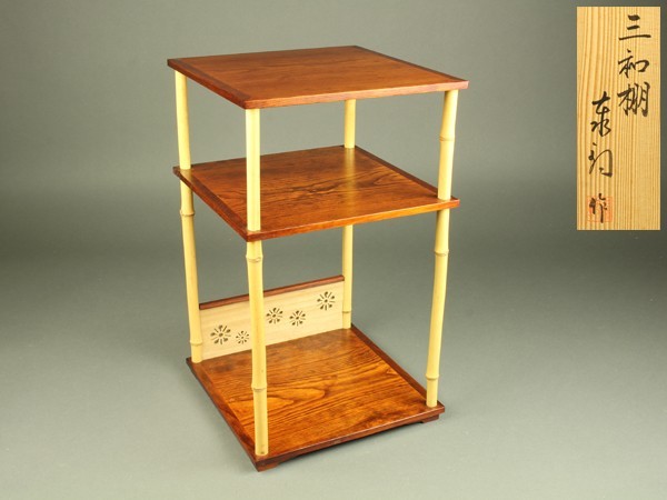 【100%新品，大得価】 宇 1726 塗師 泰軒作 三和棚 共箱 茶道具(その他)｜売買されたオークション情報、yahooの商品情報をアーカイブ公開 - オークファン その他
