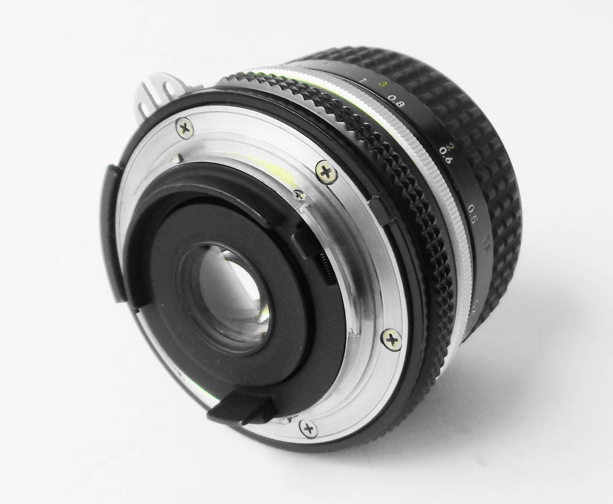 ☆ ニコン NIKKOR 28mm F3.5 Ai 広角単焦点レンズ Nikon （良品） 28mm