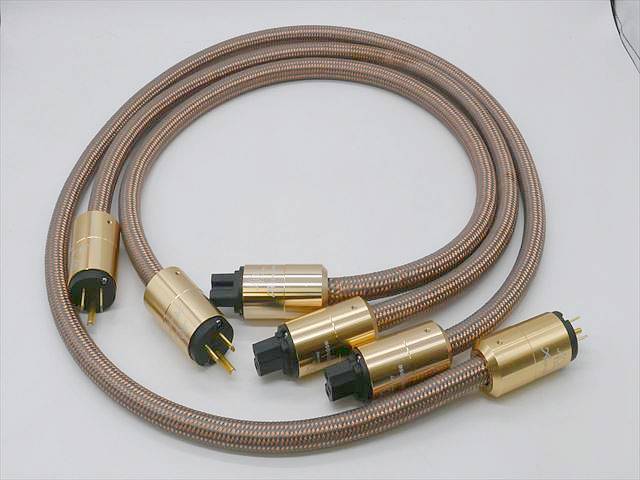 美品　Accuphase　40周年記念　電源コード　3本まとめて　1m×2本　1.5ｍ×1本