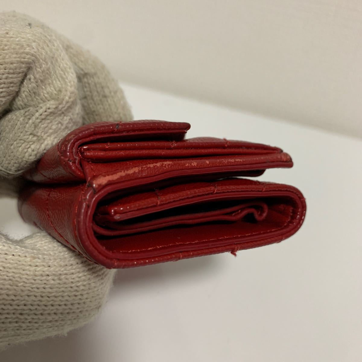Vステッチ 三つ折り財布 サンローラン YSL LAURENT ☆箱あり超美品