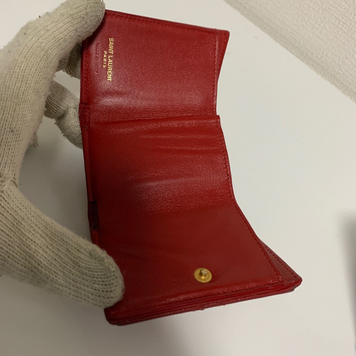 Vステッチ 三つ折り財布 サンローラン YSL LAURENT ☆箱あり超美品