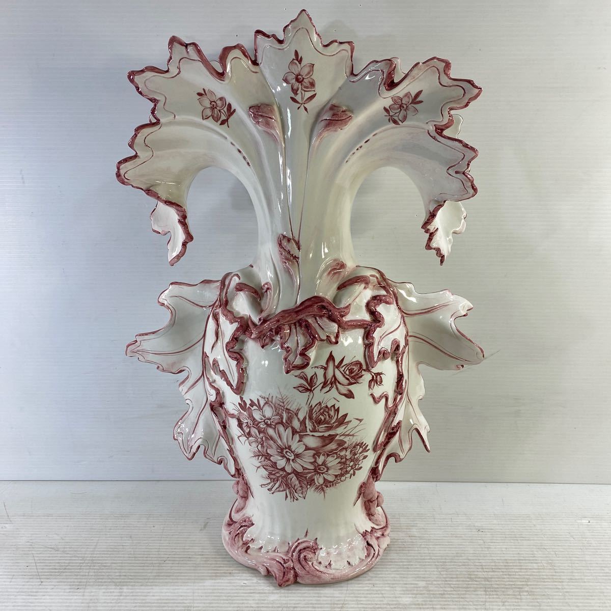 良品 Demain ドマン 壺 瓶 置物 花瓶 アンティーク 欠けあり Demain ドマン ITALY 西洋 陶器 花瓶 花びん 花器 花入 美術