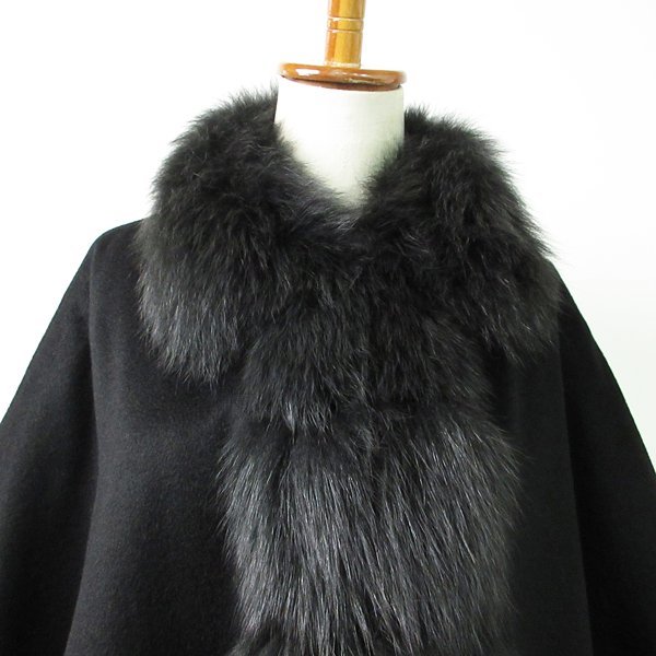 未使用級 サガファーズ カシミヤ100 ブルーフォックス ラビット ポンチョ 灰 極美品 SAGA FURS サガファーカシミヤ100% フォックス ポンチョ