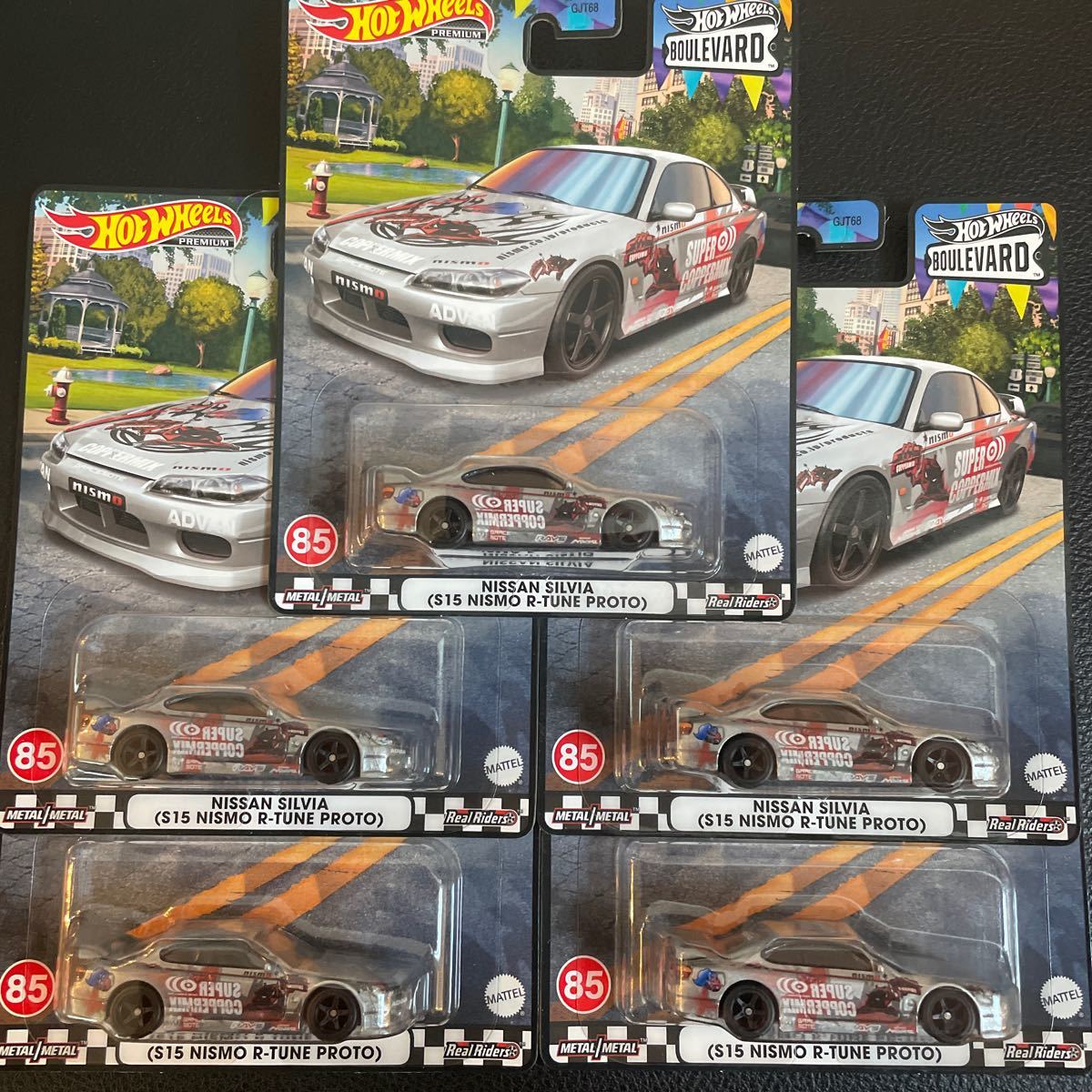 ホットウィール ブールバード ニッサン シルビアS15 NISMO R-TUNE