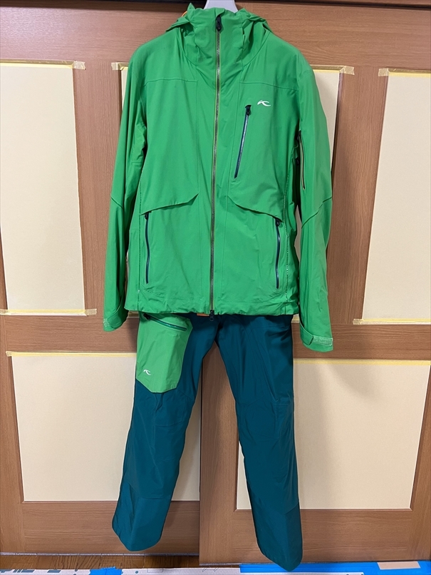 KJUS(チュース)｜中古ゴルフウェア通販サイトSTST(ストスト) Sight