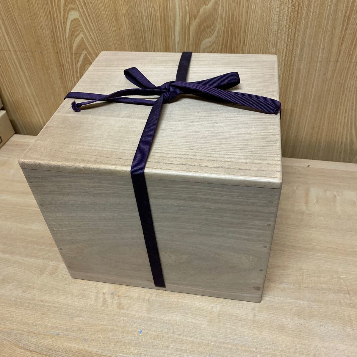 高品質，人気セール 桐箱 四方桟 木箱 紐付 空箱 内寸21cm&times;21cm&times;16.2cm(木工、竹工芸)｜売買されたオークション情報、yahooの商品情報をアーカイブ公開 - オークファン 木工、竹工芸