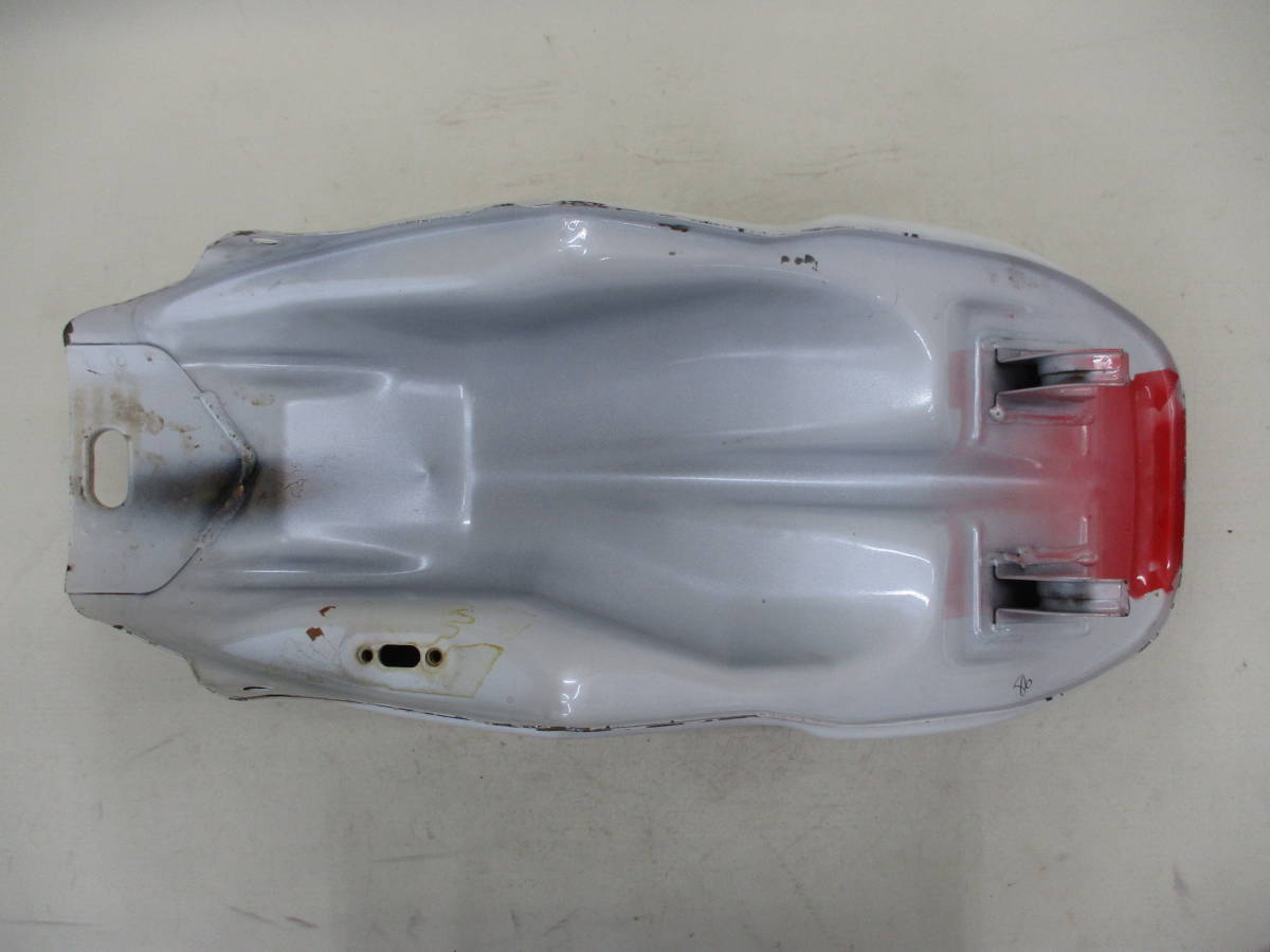 T273 YAMAHA ヤマハ TZR125 ? 純正 タンク 当時物 内部サビあり 難あり