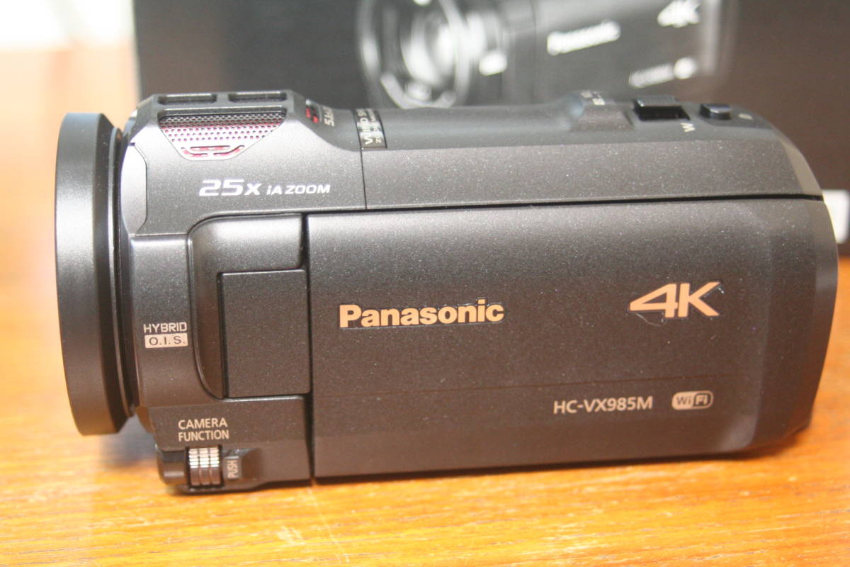 Panasonic デジタル4Kビデオカメラ HC-VX985M ELECOM製バッグ Panasonic デジタル4Kビデオカメラ HC-VX985M ELECOM製バッグ