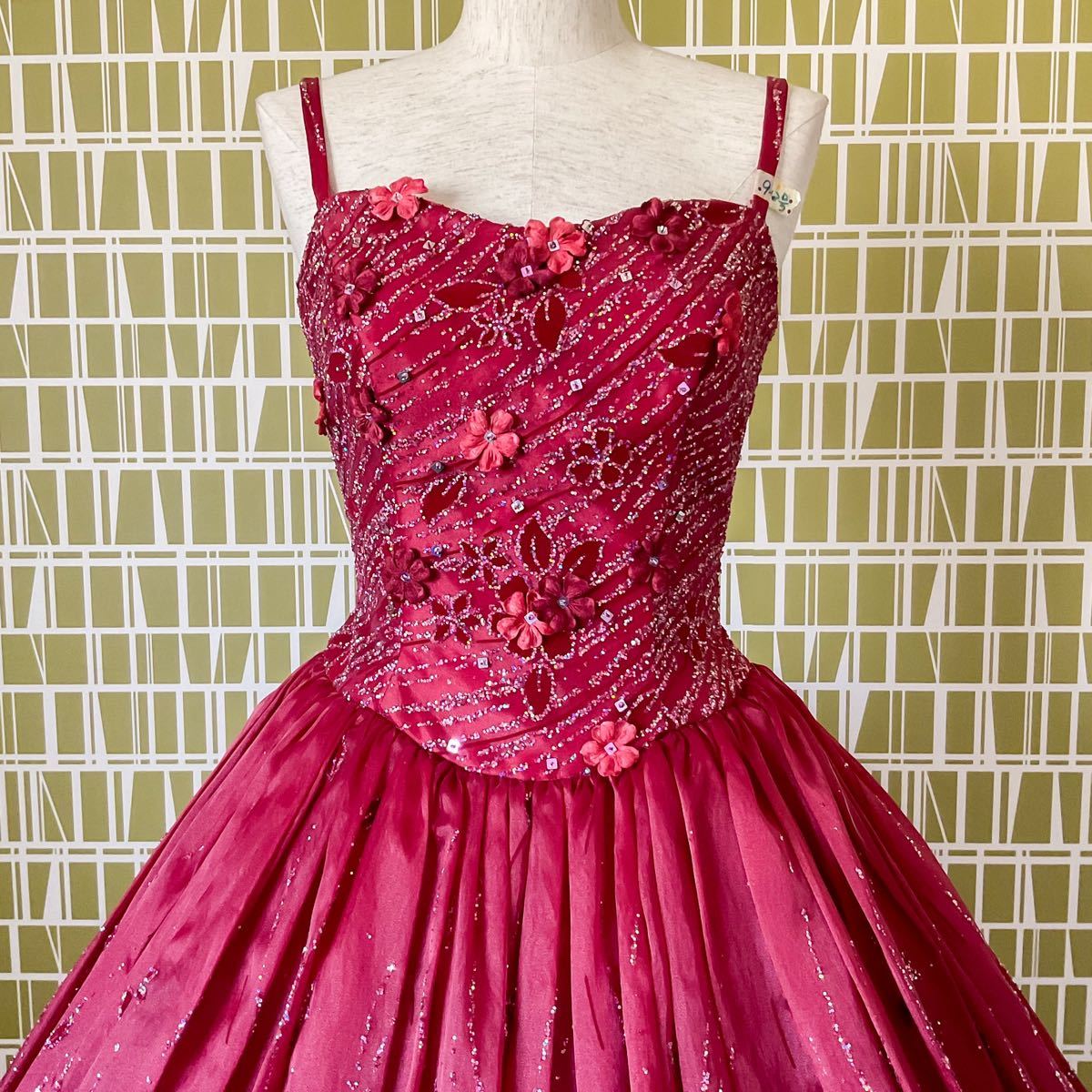 中古カラードレス 9~13号T ワインレッド 赤 結婚式 撮影衣装 演奏会 