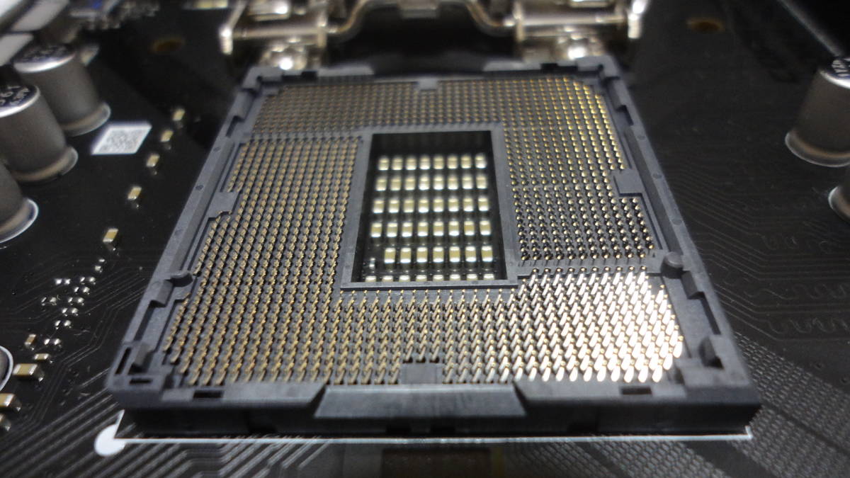 MSI MAG B560M MORTAR WIFI マイクロATXマザーボード CPUソケット 