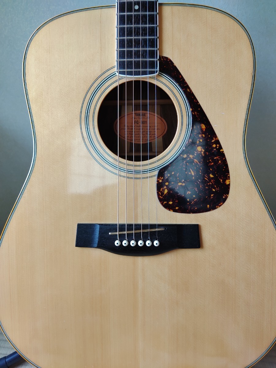 ◇ YAMAHA FG-301 ギター ハードケース付き ⁄ ヤマハ