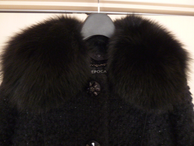 エポカ フォックス襟 ラメ入りウールロングコート 40 EPOCA 黒