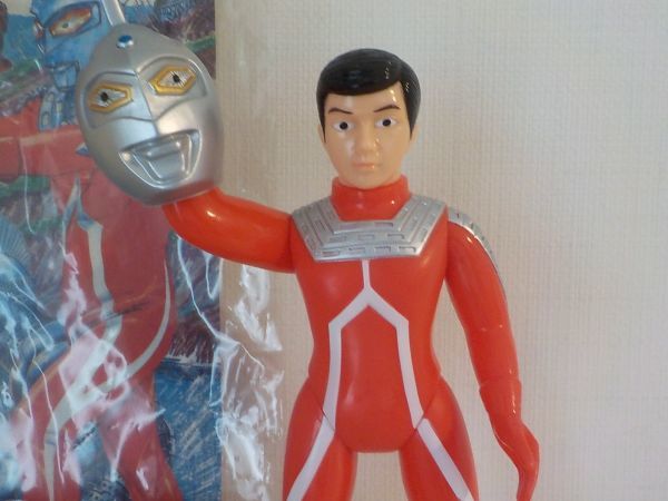 ☆【面取ソフビ】【ブルマァク BULLMARK】/マスク取れ大ウルトラセブン/シルバー 墓場の画廊 開封済