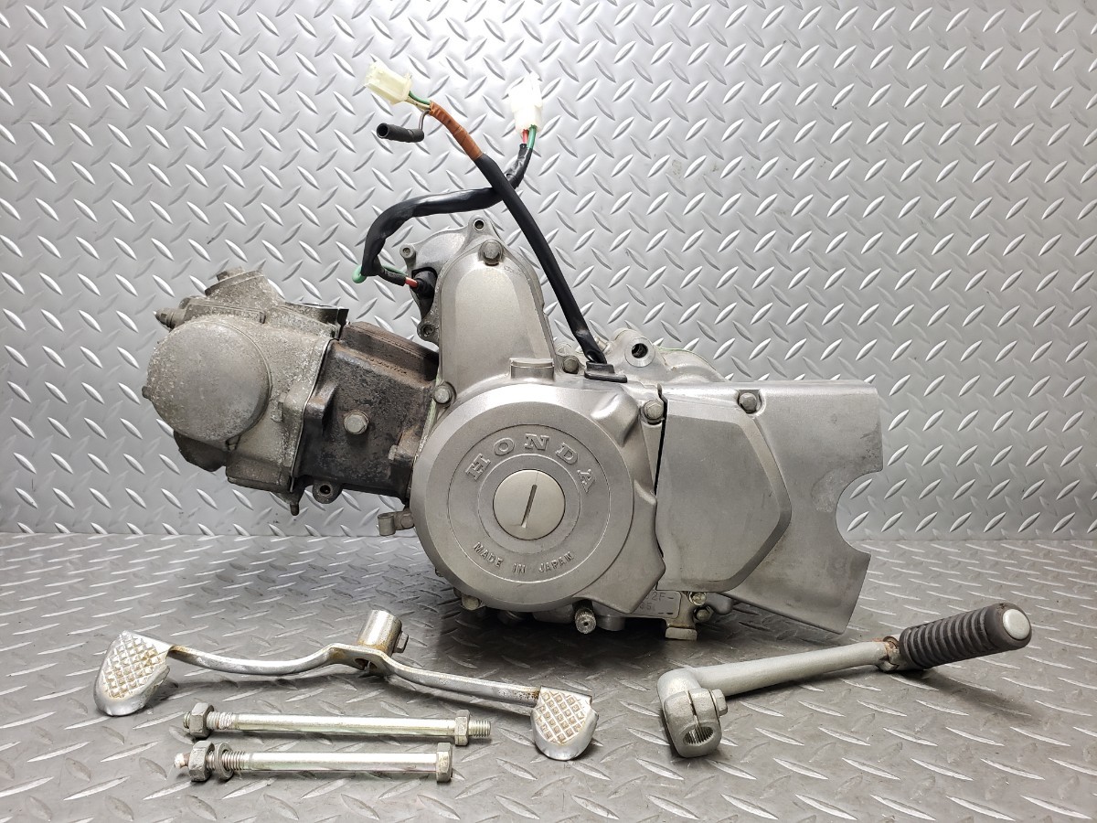 専用出品スーパーカブ90 カスタム セル付き　エンジン　純正　12v ホンダ 専用出品スーパーカブ90 カスタム セル付き エンジン 純正 12v ホンダ