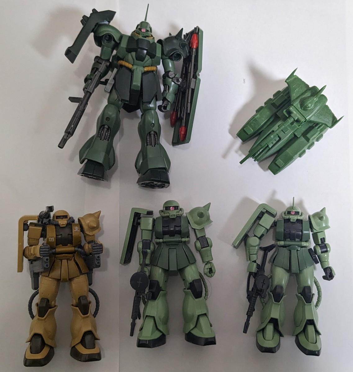HG ガンプラ 6点セット ジオン軍 モビルスーツ HG まとめ売り ガンプラ ザク ジオン系 ジャンク バンダイ 陣営を