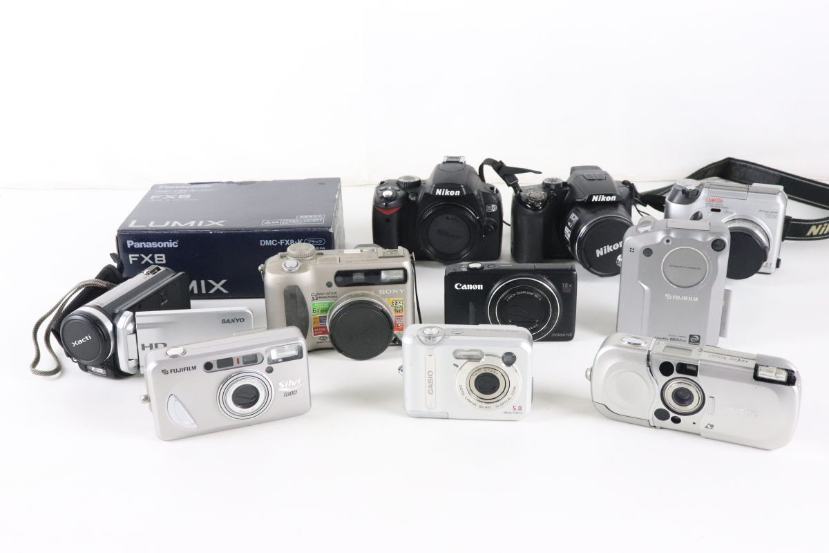 FUJIFILM Canon Nikon Panasonic SONY CASIO デジカメ | vs 大量 