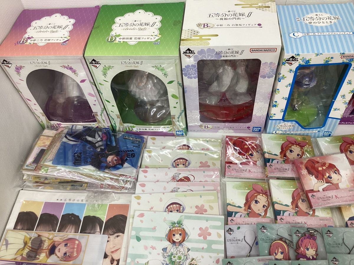 同梱不可/現状】 五等分の花嫁 グッズ まとめ売り 缶バッジ フィギュア