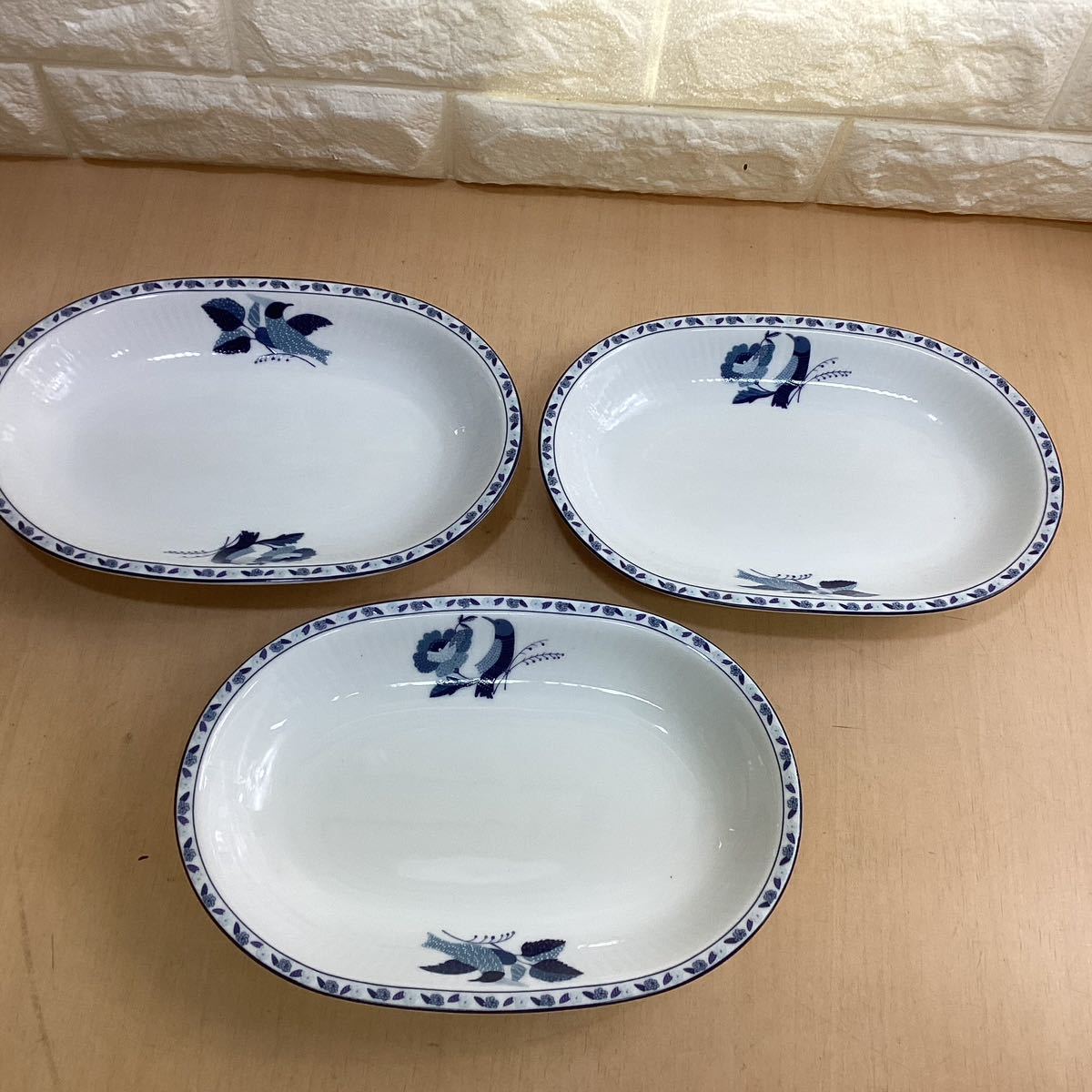 楕円プレート皿　ハナイユキコ　皿 食器 カレー皿 お皿セット 4枚 (E-55) 