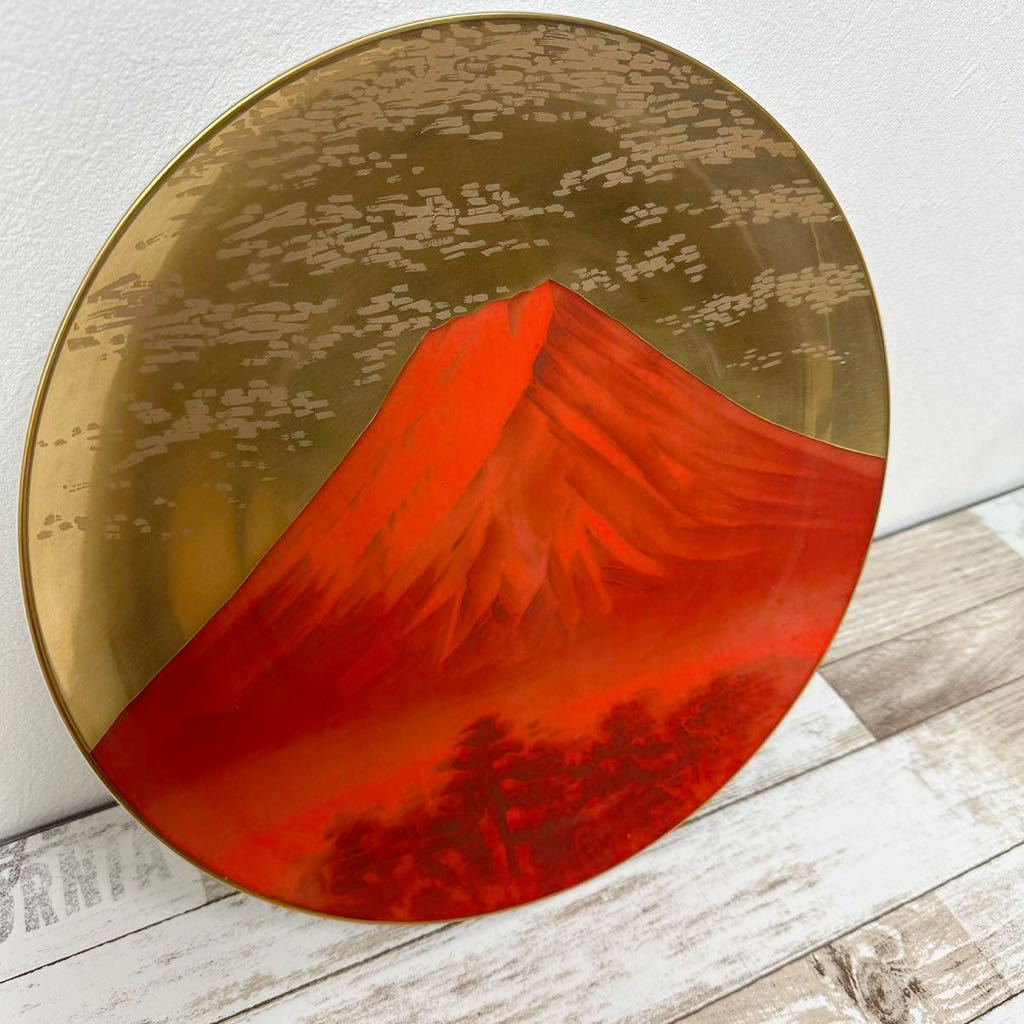 NORITAKE ノリタケ　扇型陶額　赤富士　工芸品 ノリタケ Noritake 赤富士 27cm 飾り皿 プレート 富士山 ノリタケ 赤