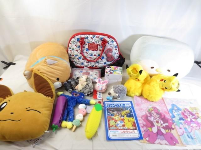 【まとめ売り 中古品】 ホビー ハローキティ ポケモン 他 Loungefly ハンドバッグ 長財布 ルームシューズ マグカップ