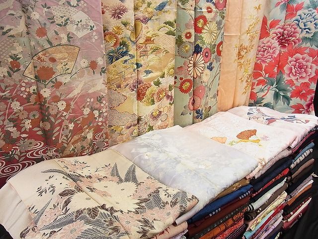 平和屋■着物 まとめて 100点 鶴 風景 花柄 駒刺繍 金彩 銀糸 など 着用可能多数 未使用品あり 全て正絹 sw432