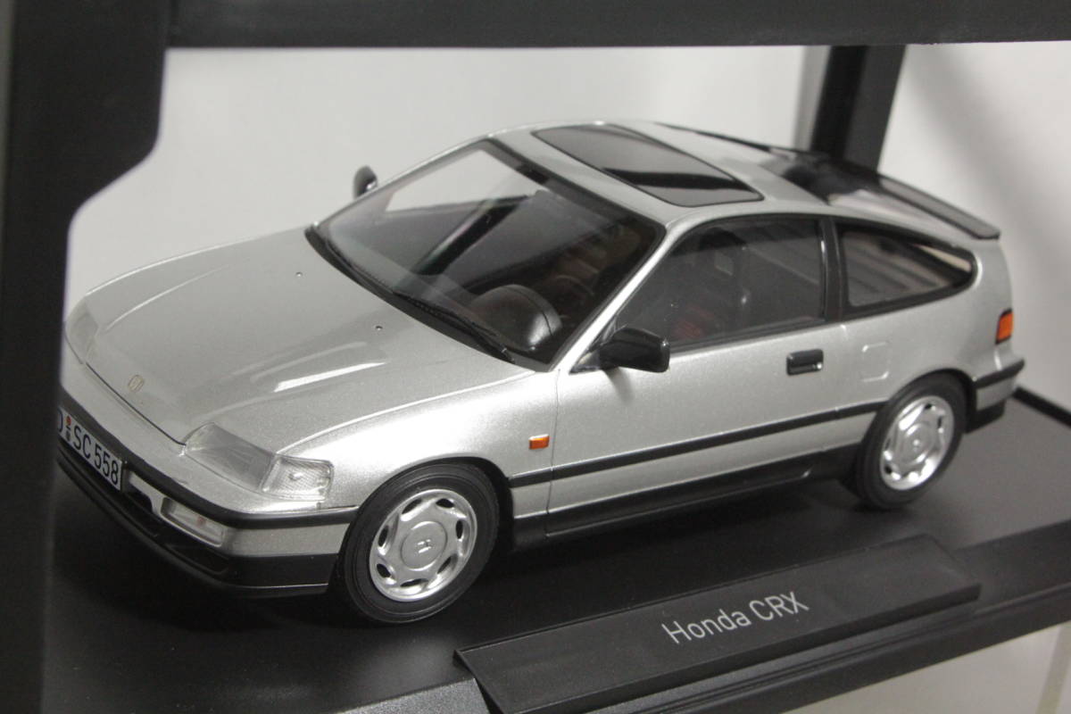 NOREV 1/18 ホンダ CR-X Silver ,箱に少しシワがあります