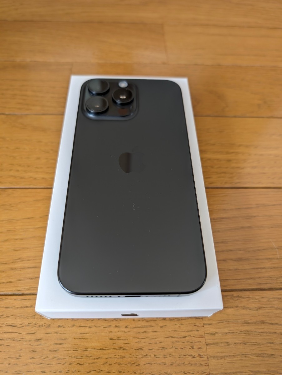 美品」iPhone15PROMAX（ブラックチタニウム、ストレージ256GB）＋純正 