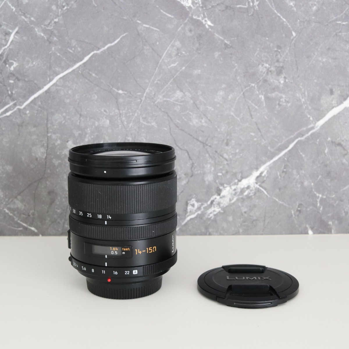 Panasonic LUMIX LEICA D VARIO-ELMAR 14-150mm F3.5-5.6 MEGA O.I.S. 