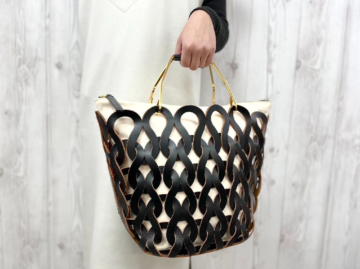 値下げ！ MARNI マルニ SHMQ0000A8 P3951 セルロース トートバッグ
