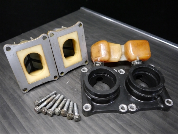 R53744 NSR250R HRC MC21 SEより 純正 リードバルブ マニホールドSET